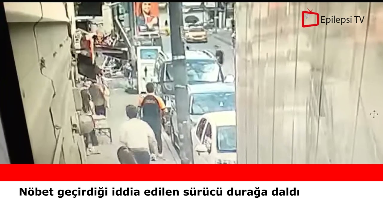 İstanbulda hafif ticari aracın durağa dalması sonucu ölü ve yaralılar var